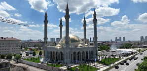 В Грозном открыли мечеть имени пяти соратников Ахмата-Хаджи Кадырова